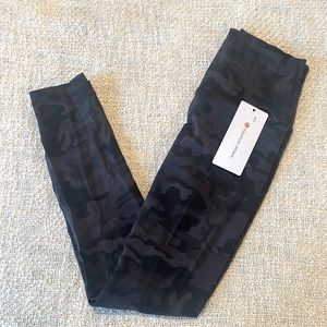 Hawthorn Athletic camo legging